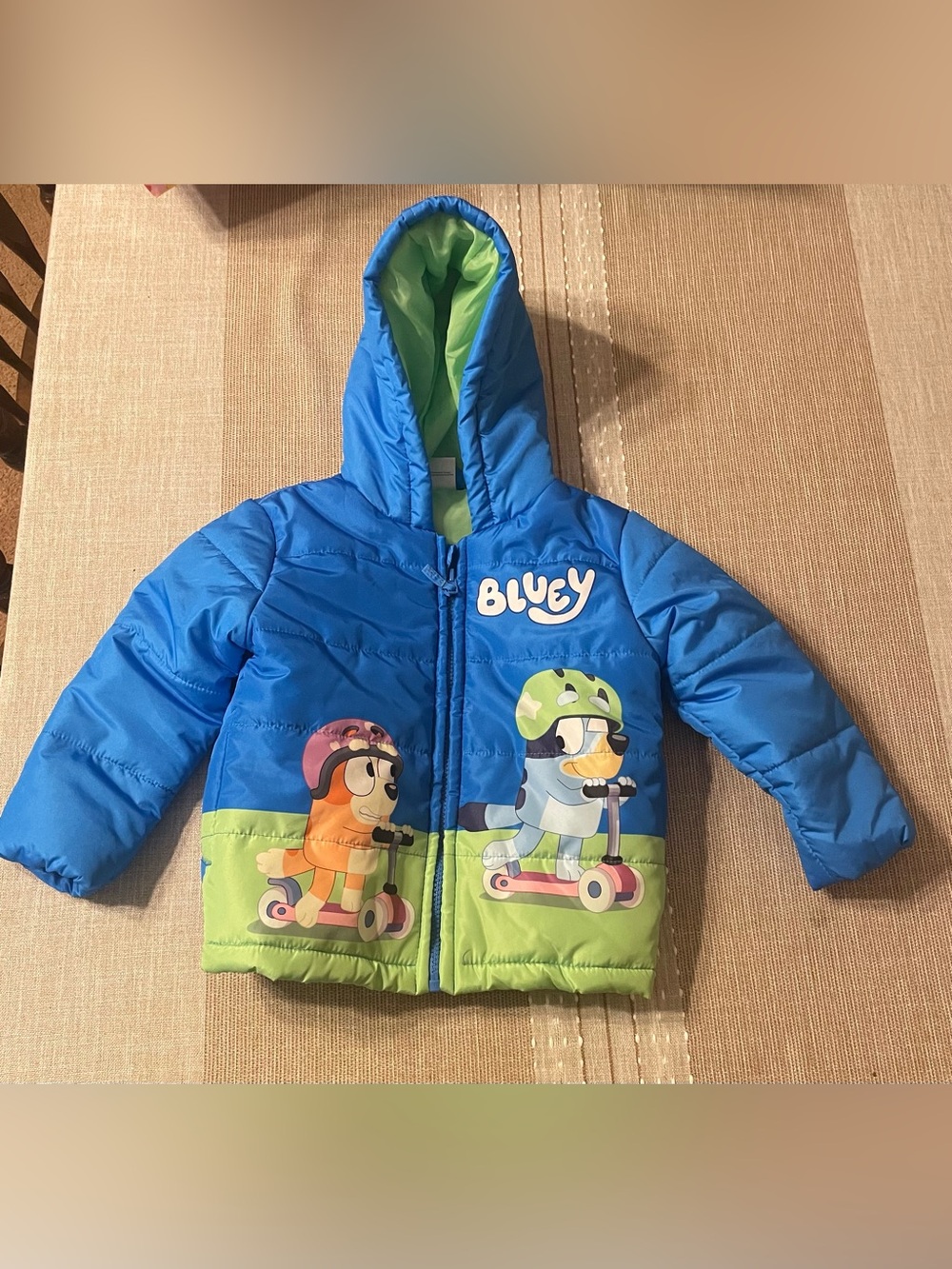 Bluey & Bingo Toddler Puffer Coat – Size 3T – Excellent Condition!